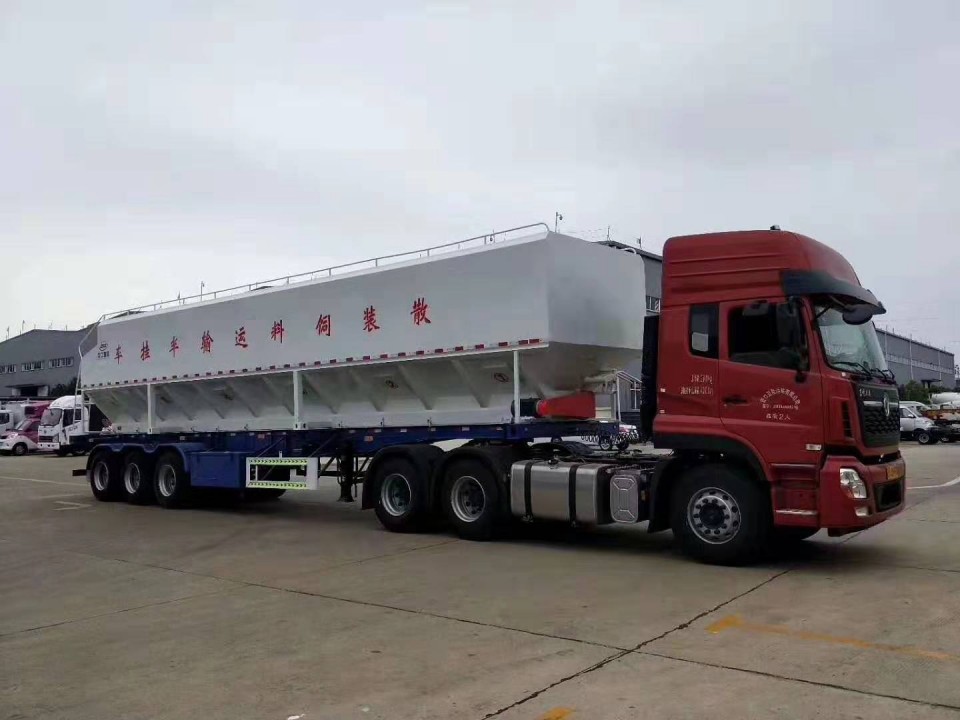 55方半挂散装饲料车15271321777 (4)